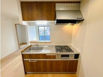 松戸市新松戸６丁目の貸家