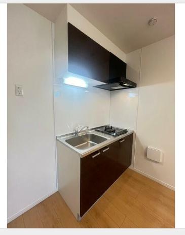 松戸市竹ケ花西町のアパート