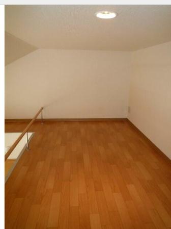 松戸市西馬橋相川町のアパート