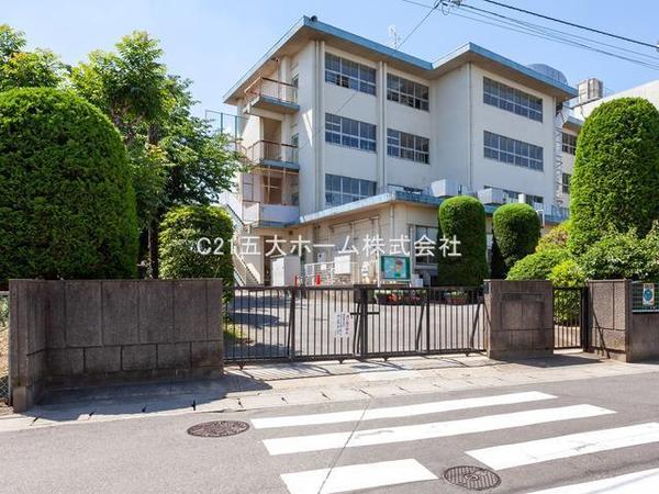 ハウス54　EAST(松戸市立松ケ丘小学校)