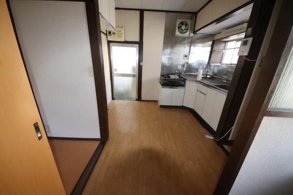 松戸市八ケ崎１丁目の貸家