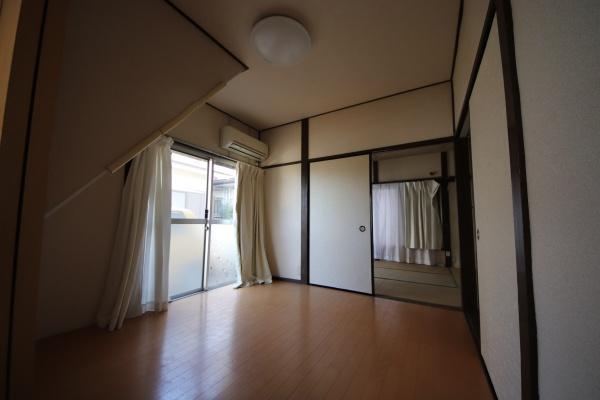 八ヶ崎芹ヶ野邸