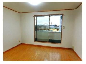 サンパールハイツ