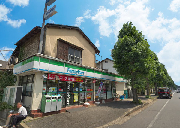 小金原団地6-7街区5号棟(ファミリーマートむらた小金原店)