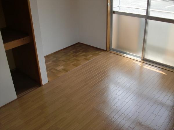 エステート小金