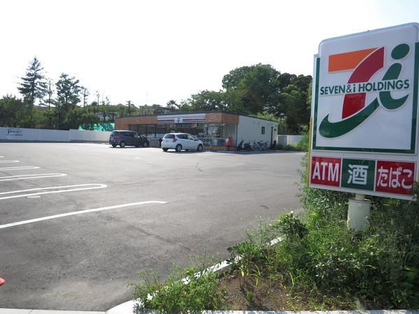 クレセント流山(セブンイレブン流山宮園1丁目店)