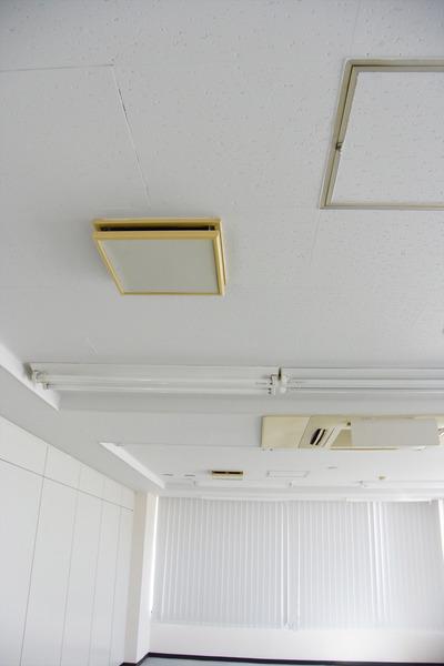 トシビル
