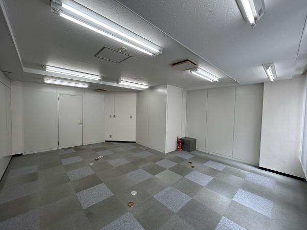 トシビル
