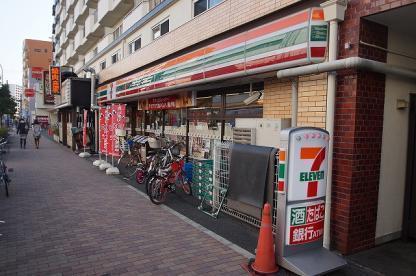 ガラシティ武蔵小杉(セブンイレブン新丸子店)