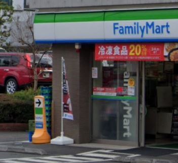 大田区上池台5丁目のマンション(ファミリーマート大田中馬込店)