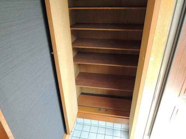 石川町２丁目戸建