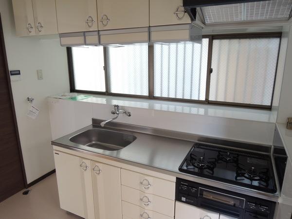 石川町２丁目戸建