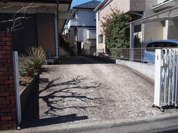 横浜市青葉区荏田西３丁目の貸家