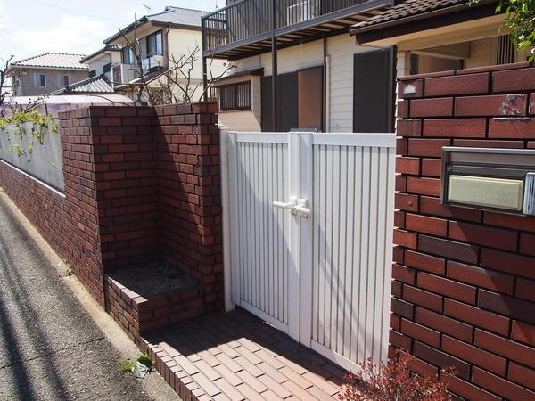 横浜市青葉区荏田西３丁目の貸家