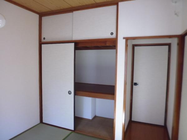 ロイヤルシャート