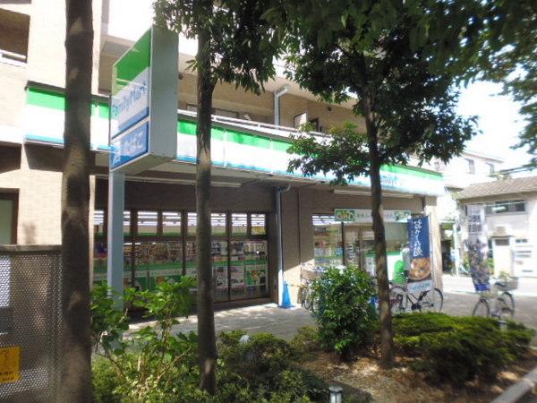 小山台コート(ファミリーマート小浦西五反田四丁目店)