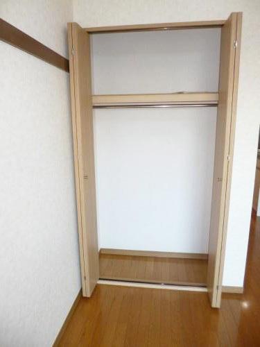 プラドマンション