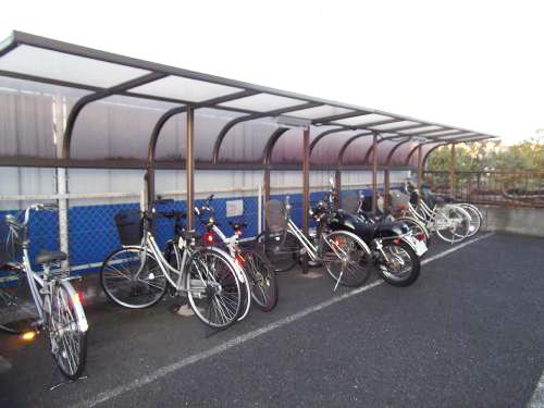 プラドマンション