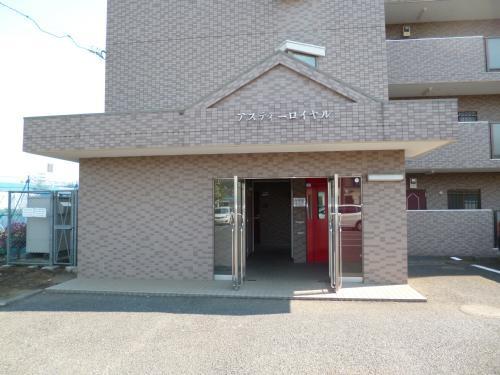アスティーロイヤル