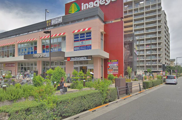 クワトロ・クォーレ(マクドナルド花小金井駅前店)