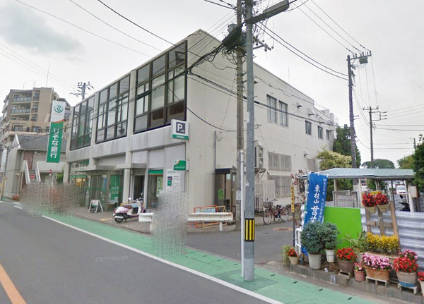 リブリ・Y's諏訪町(りそな銀行東村山支店)