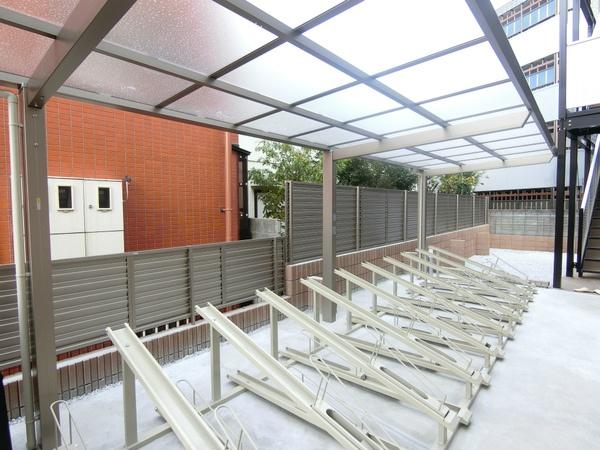 リブリ・Y's諏訪町