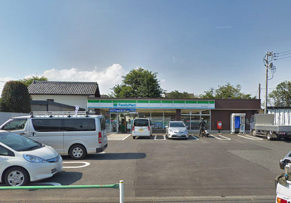 TRES花小金井Ⅰ(ファミリーマート 花小金井南町店)