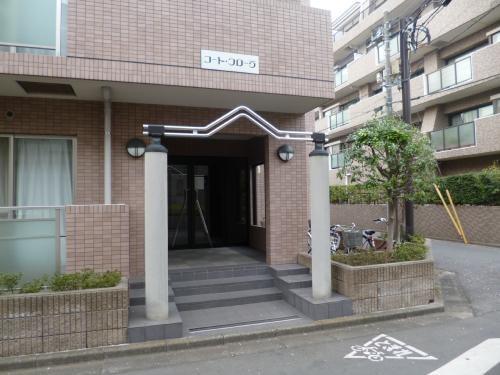 コートフローラ
