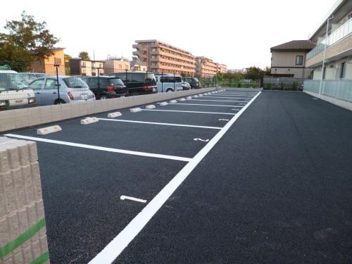 リブリ・Ajisai(駐車場)