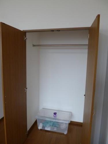 アンプルールブワ セスト(収納)