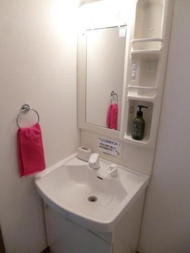 アンプルールブワ　セスト