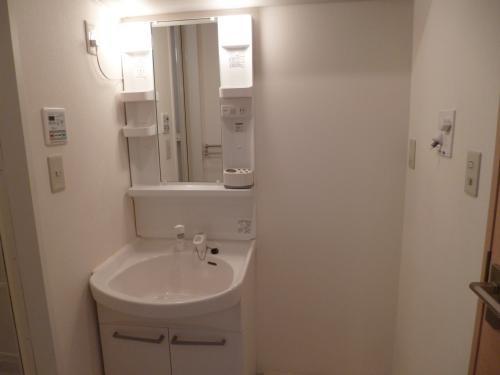 クワトロ・クォーレ(洗面台・洗面所)