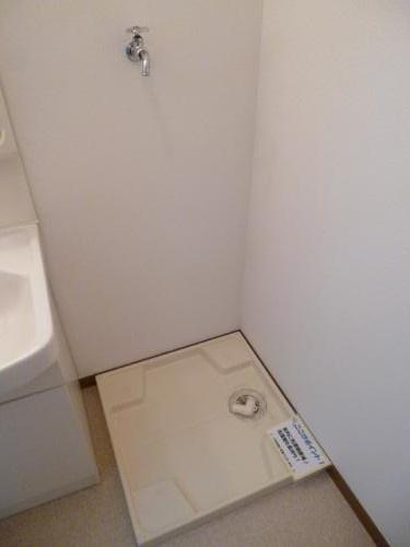 アンプルールブワ　セスト