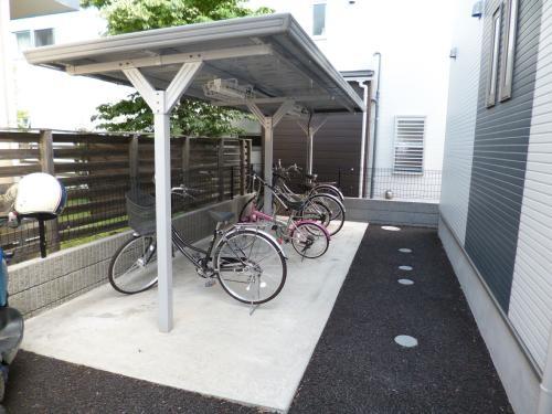 アムール野火止