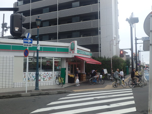 イルマーレ1番館(ローソンストア100茅ヶ崎十間坂店)