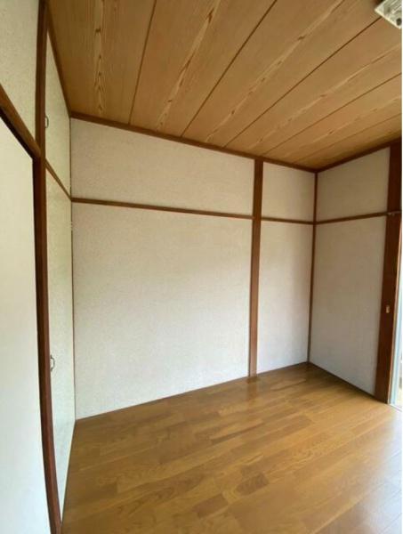 三直アパート