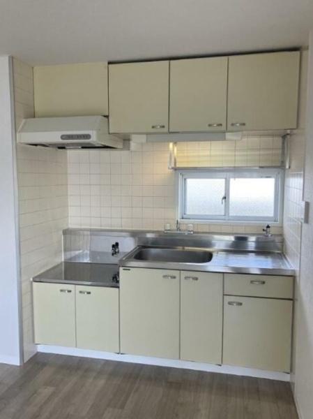 北茅ヶ崎アパートメント７号棟