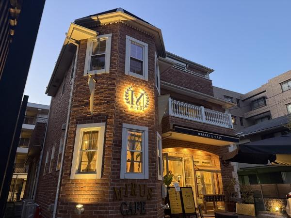 中海岸１丁目店舗