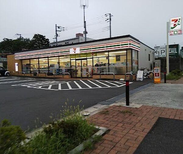 横浜市保土ケ谷区新桜ケ丘２丁目のマンション(セブンイレブン横浜新桜ケ丘2丁目店)