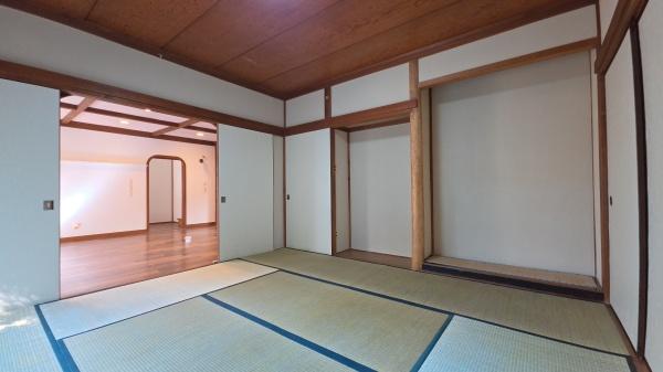 鎌倉大町貸家