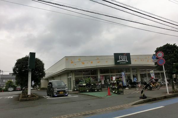 グランデュール下田(FUJI 松が丘店)