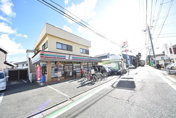東海岸北大貫貸家Ⅱ(セブンイレブン茅ケ崎ラチエン通り店)
