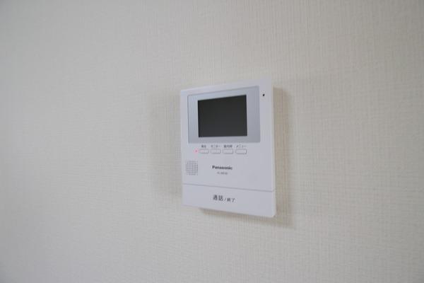 タカツホームズ