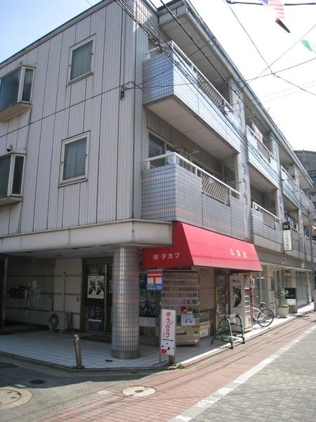 タカツホームズ