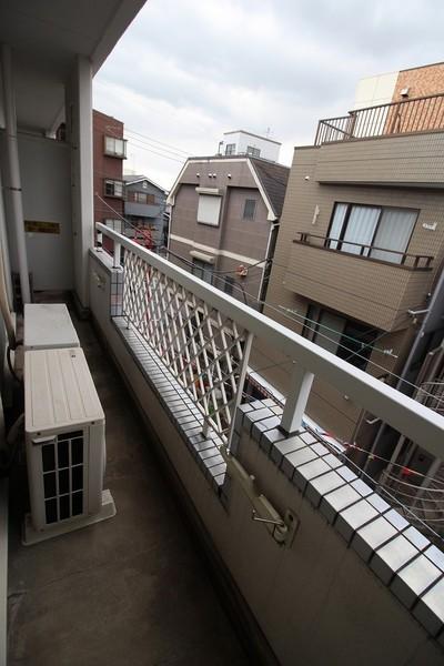 タカツホームズ