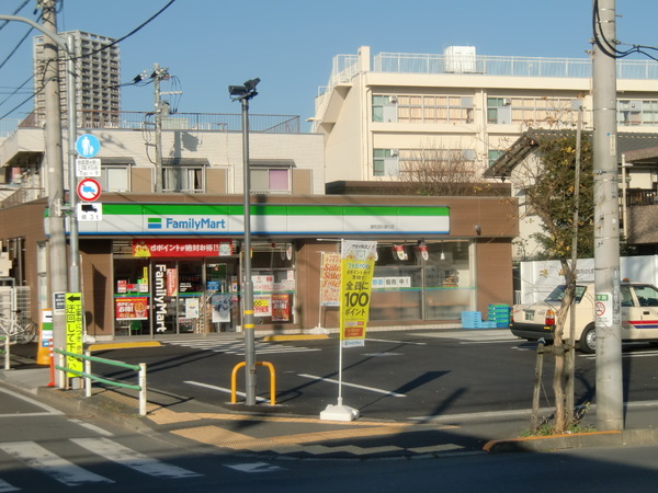 第二エステートオギモト(ファミリーマート調布品川通り店)