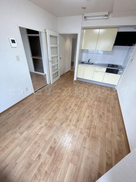 五香屋プラザビル