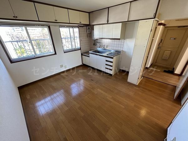 多摩川住宅ハ－９号棟