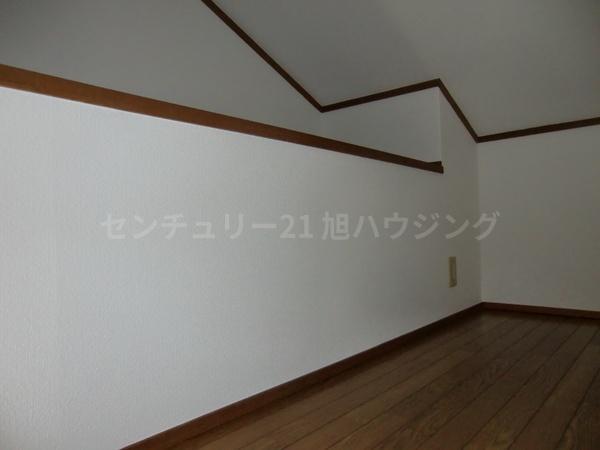 センチュリーハギシマ