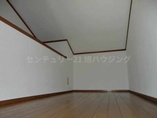 センチュリーハギシマ